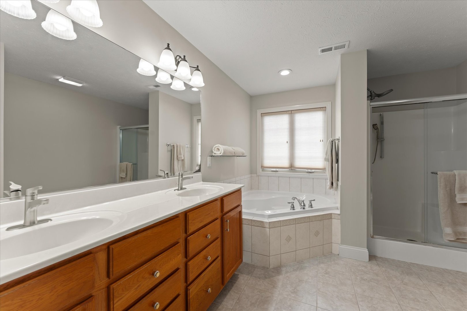 5101 Stonebridge Drive Champaign, IL 61822 - Photo 35 of 61