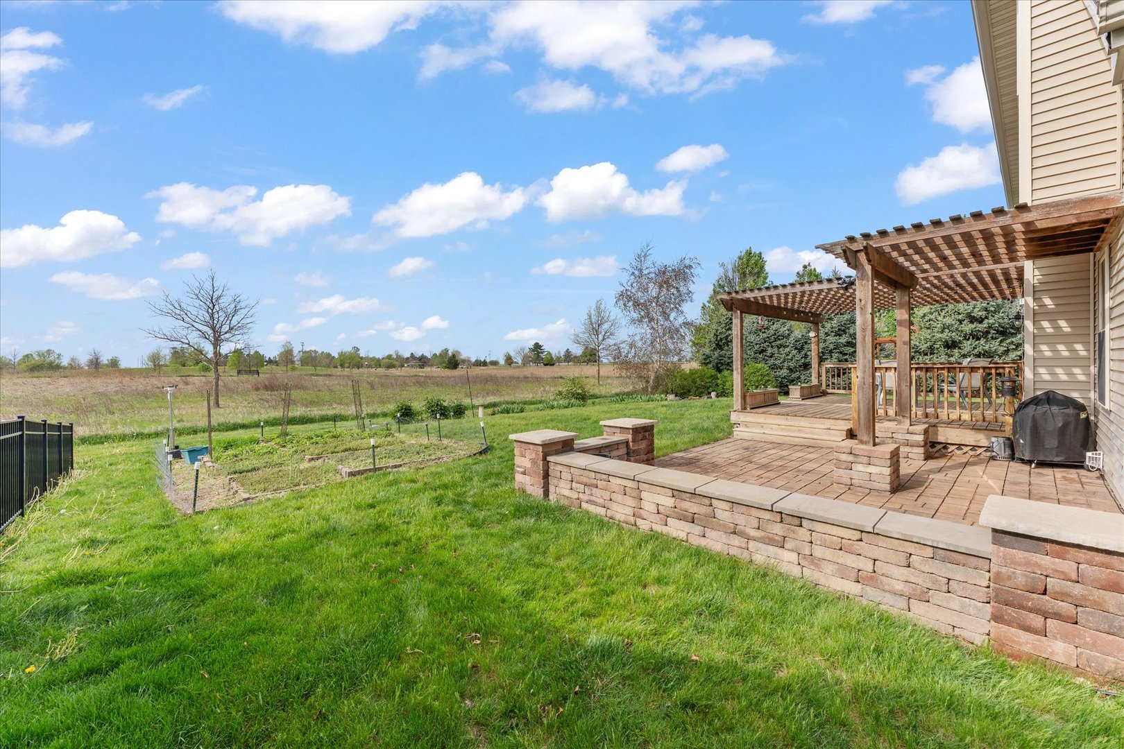 5101 Stonebridge Drive Champaign, IL 61822 - Photo 47 of 61