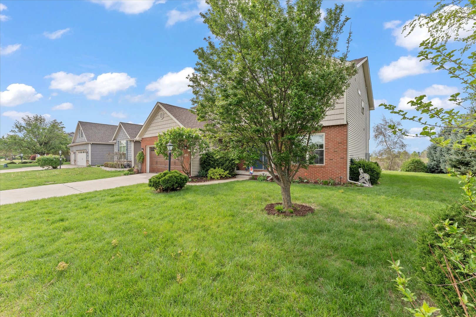 5101 Stonebridge Drive Champaign, IL 61822 - Photo 52 of 61