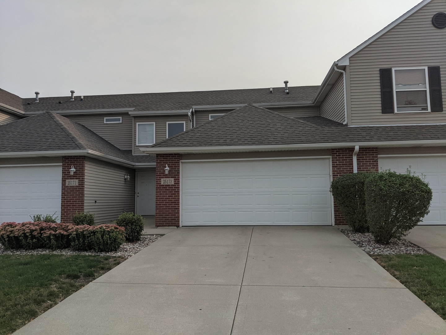 25173 Faraday Road Manhattan, IL 60442 - Photo 2 of 13