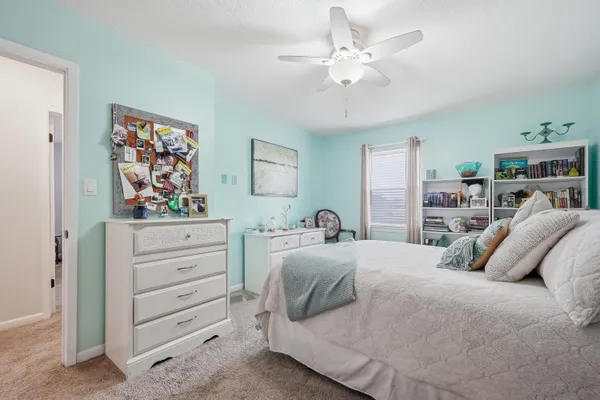 $674,999 | 130 Lake Lorraine Circle, Shalimar, FL 32579