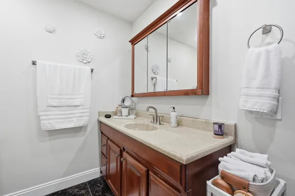 $674,999 | 130 Lake Lorraine Circle, Shalimar, FL 32579