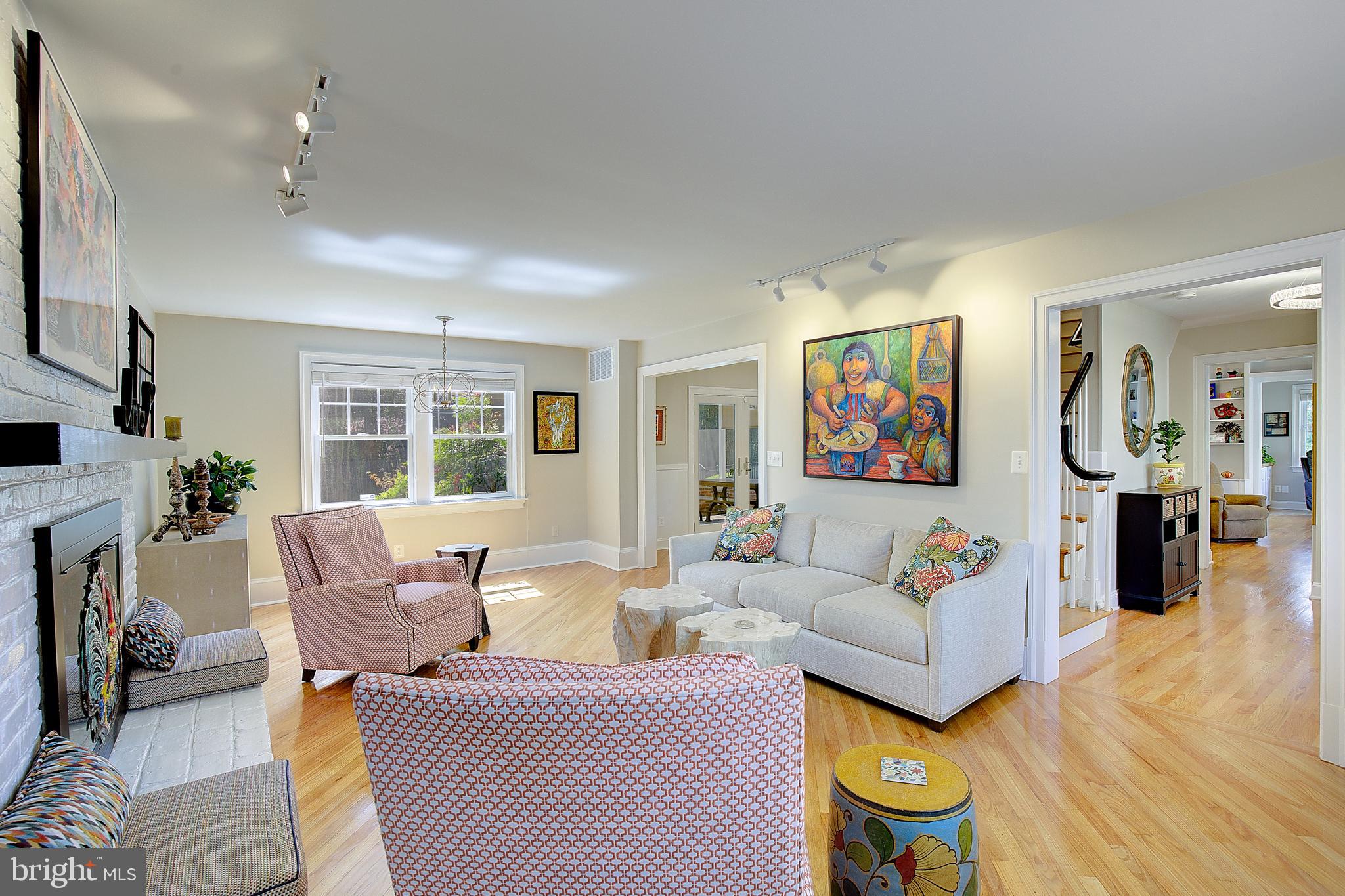 2 Isaacs Street Annapolis, MD 21401 - Photo 28 of 63 a living room with furniture or couch and a fireplace
