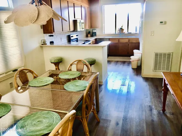 $105,000 | 5209 Ocean Drive, Unit B, Emerald Isle, NC 28594