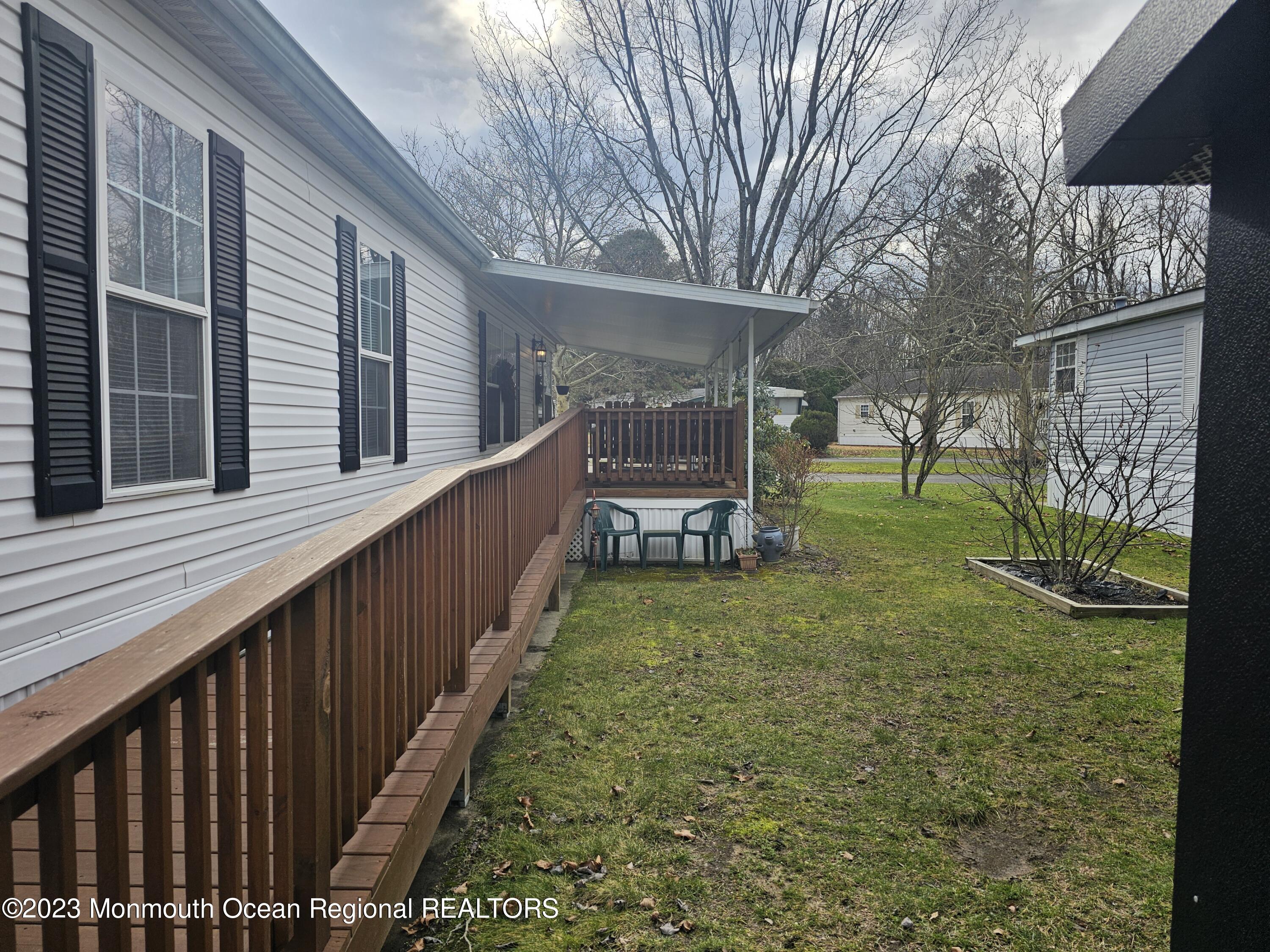 96 Village Road Morganville, NJ 07751 - Photo 23 of 30 20231230_115754