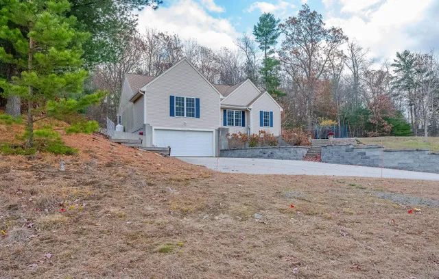 $549,000 | 2 Emerald Court, Berwick, ME 03901