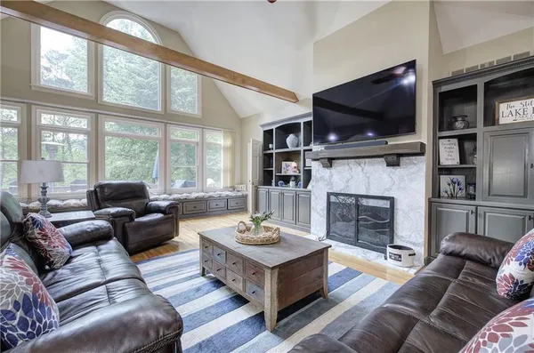 $879,000 | 181 Fox Den Circle, Jasper, GA 30143