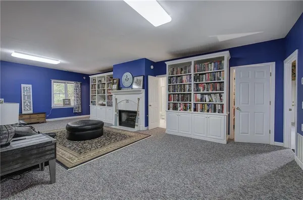 $879,000 | 181 Fox Den Circle, Jasper, GA 30143