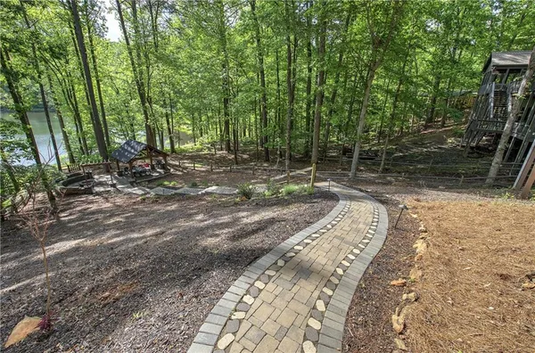 $879,000 | 181 Fox Den Circle, Jasper, GA 30143