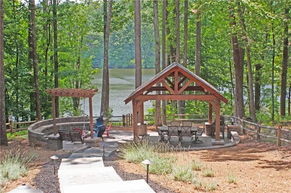 $879,000 | 181 Fox Den Circle, Jasper, GA 30143