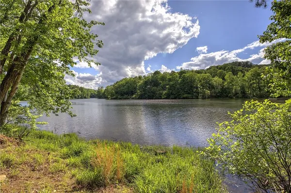 $879,000 | 181 Fox Den Circle, Jasper, GA 30143