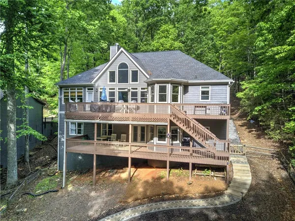 $879,000 | 181 Fox Den Circle, Jasper, GA 30143