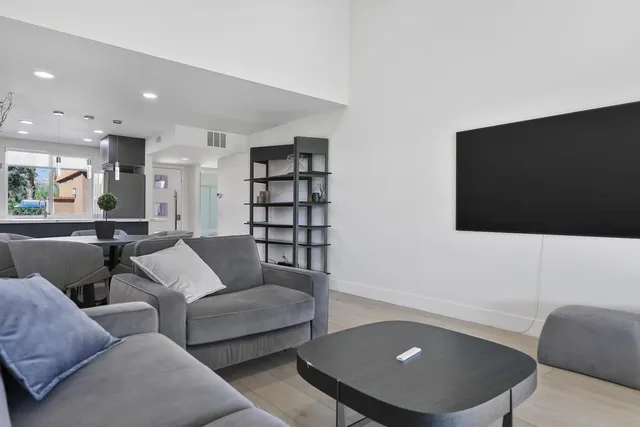 $374,000 | 24 Haig Drive, Rancho Mirage, CA 92270