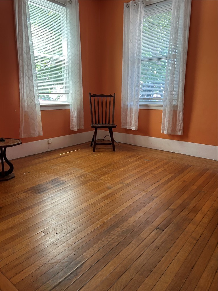 31 Child Street Warren, RI 02885 - Photo 5 of 18