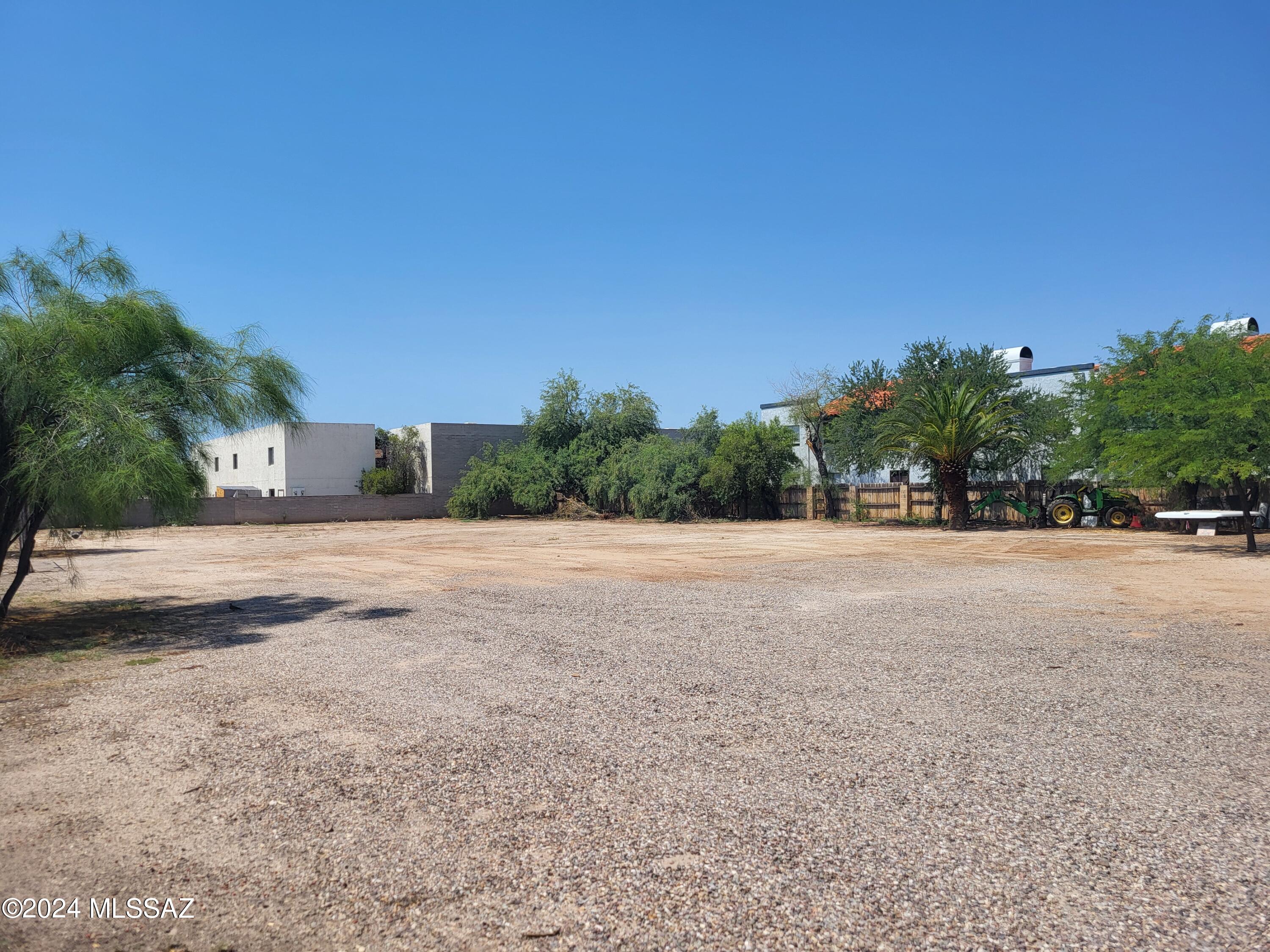 321 West Pastime Road Tucson, AZ 85705 - Photo 21 of 24