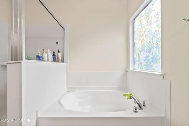 $2,300 | 300 Auburn Oaks Road East, Jacksonville, FL 32218