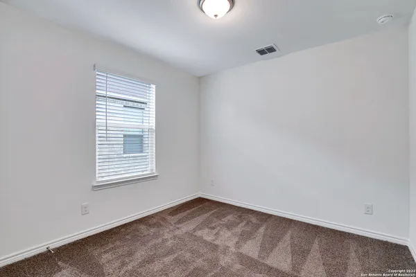 $1,695 | 614 Eucharis, San Antonio, TX 78245
