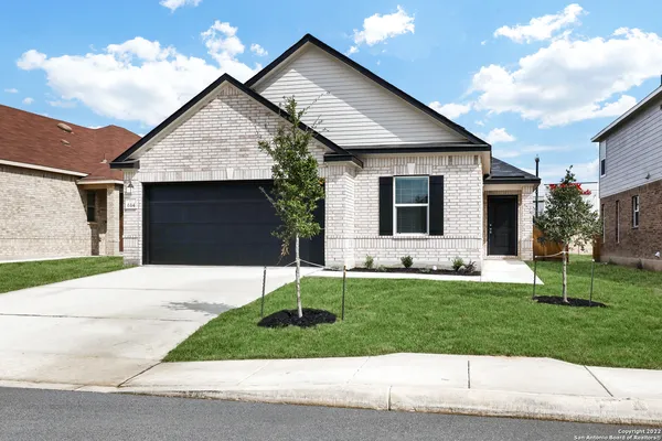 $1,695 | 614 Eucharis, San Antonio, TX 78245