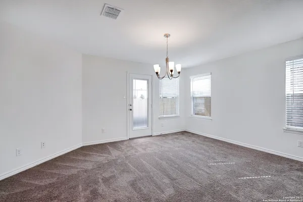 $1,695 | 614 Eucharis, San Antonio, TX 78245