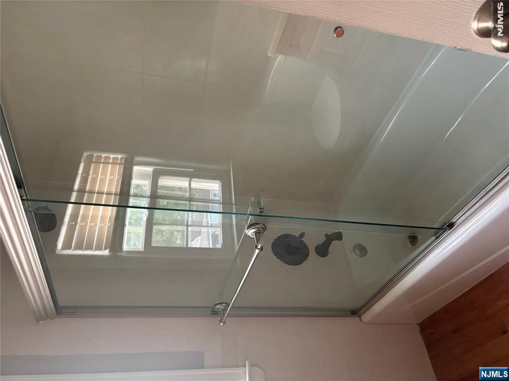 80 Carlton Avenue East Rutherford, NJ 07073 - Photo 23 of 23