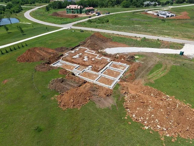 $395,000 | 20720 Briar Street, Stilwell, KS 66013