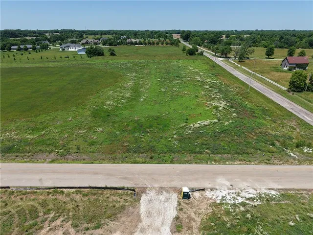 $395,000 | 20720 Briar Street, Stilwell, KS 66013