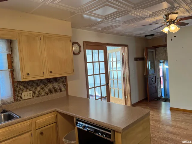 $99,900 | 117 East Chrisman Drive, Meredosia, IL 62665