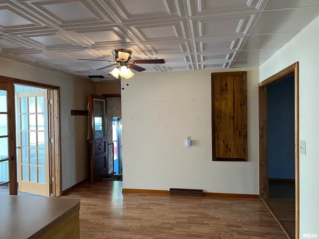 $99,900 | 117 East Chrisman Drive, Meredosia, IL 62665