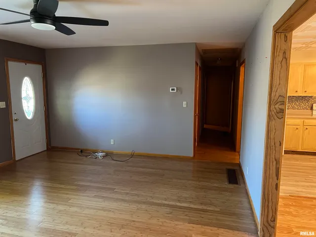 $99,900 | 117 East Chrisman Drive, Meredosia, IL 62665