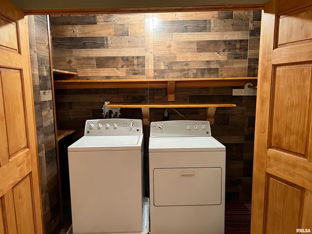 $99,900 | 117 East Chrisman Drive, Meredosia, IL 62665