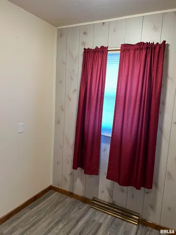 $99,900 | 117 East Chrisman Drive, Meredosia, IL 62665