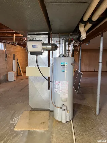 $99,900 | 117 East Chrisman Drive, Meredosia, IL 62665