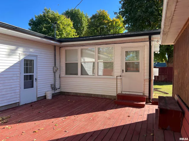 $99,900 | 117 East Chrisman Drive, Meredosia, IL 62665