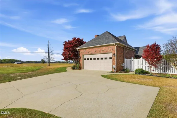 $579,900 | 100 Edgebrook Drive, Pikeville, NC 27863