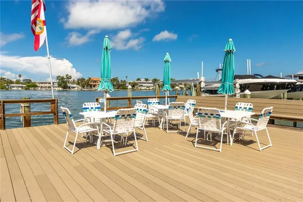 $2,800 | 700 Island Way, Unit 501, Clearwater Beach, FL 33767