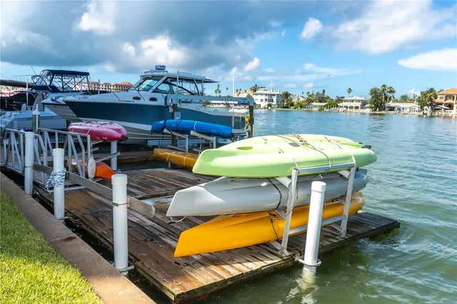 $2,800 | 700 Island Way, Unit 501, Clearwater Beach, FL 33767