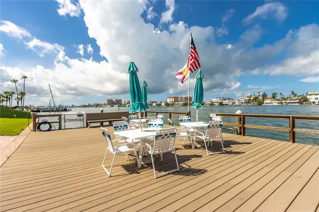 $2,800 | 700 Island Way, Unit 501, Clearwater Beach, FL 33767