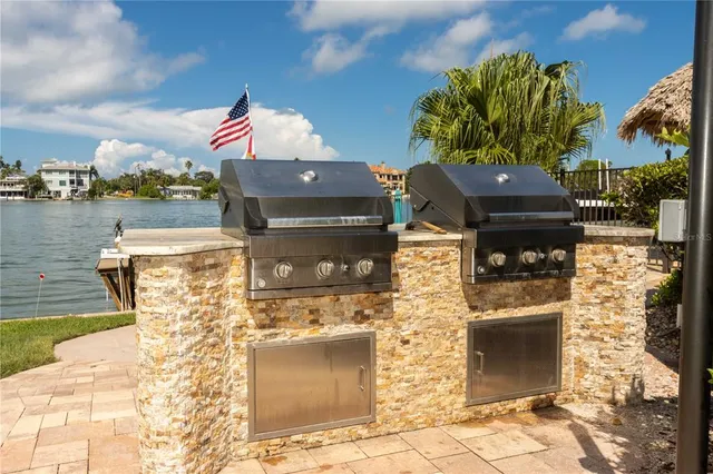 $2,800 | 700 Island Way, Unit 501, Clearwater Beach, FL 33767