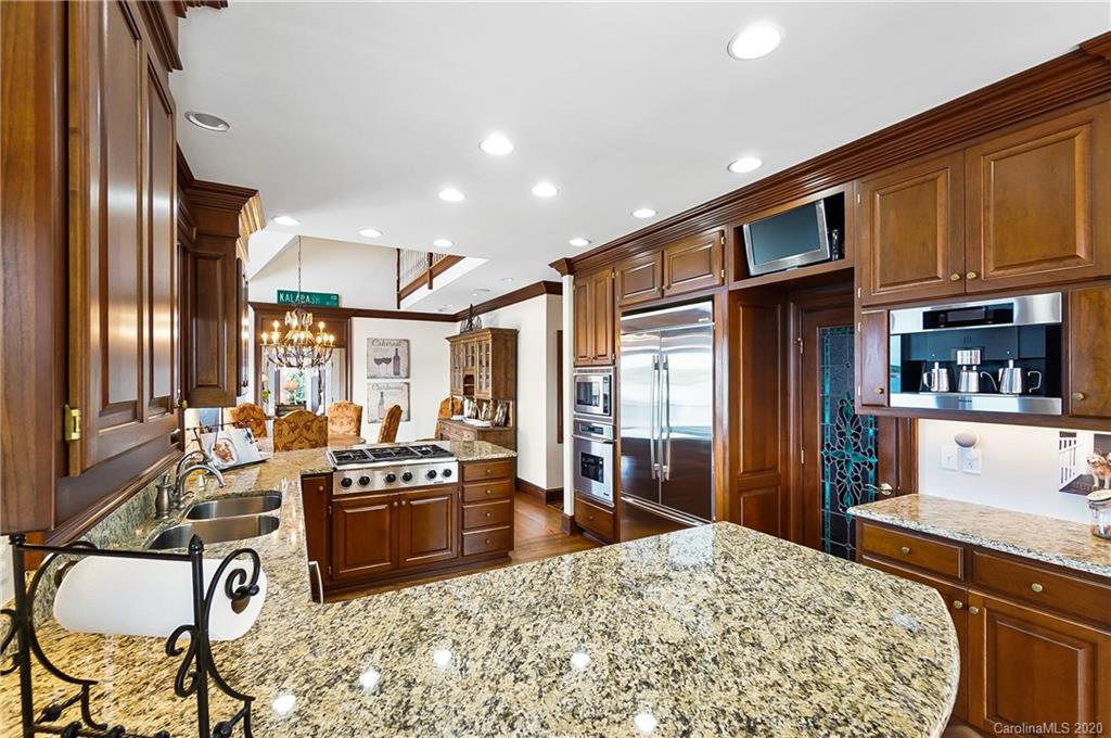 16328 Harbor View Road, Unit 72B Charlotte, NC 28278 - Photo 11 of 47 Gallery Image 11