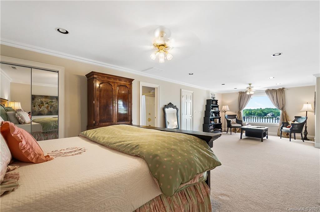 16328 Harbor View Road, Unit 72B Charlotte, NC 28278 - Photo 25 of 47 Gallery Image 25