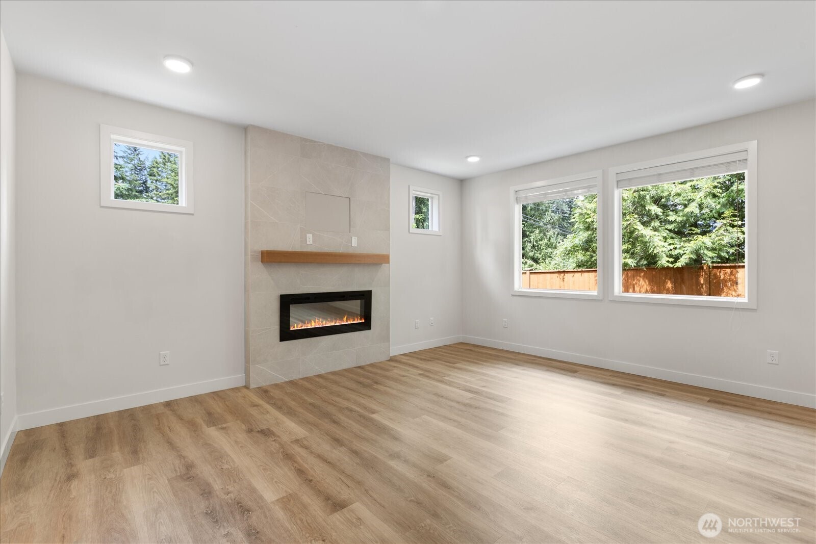 121 171st Place Southwest, Unit A Bothell, WA 98012 - Photo 4 of 38