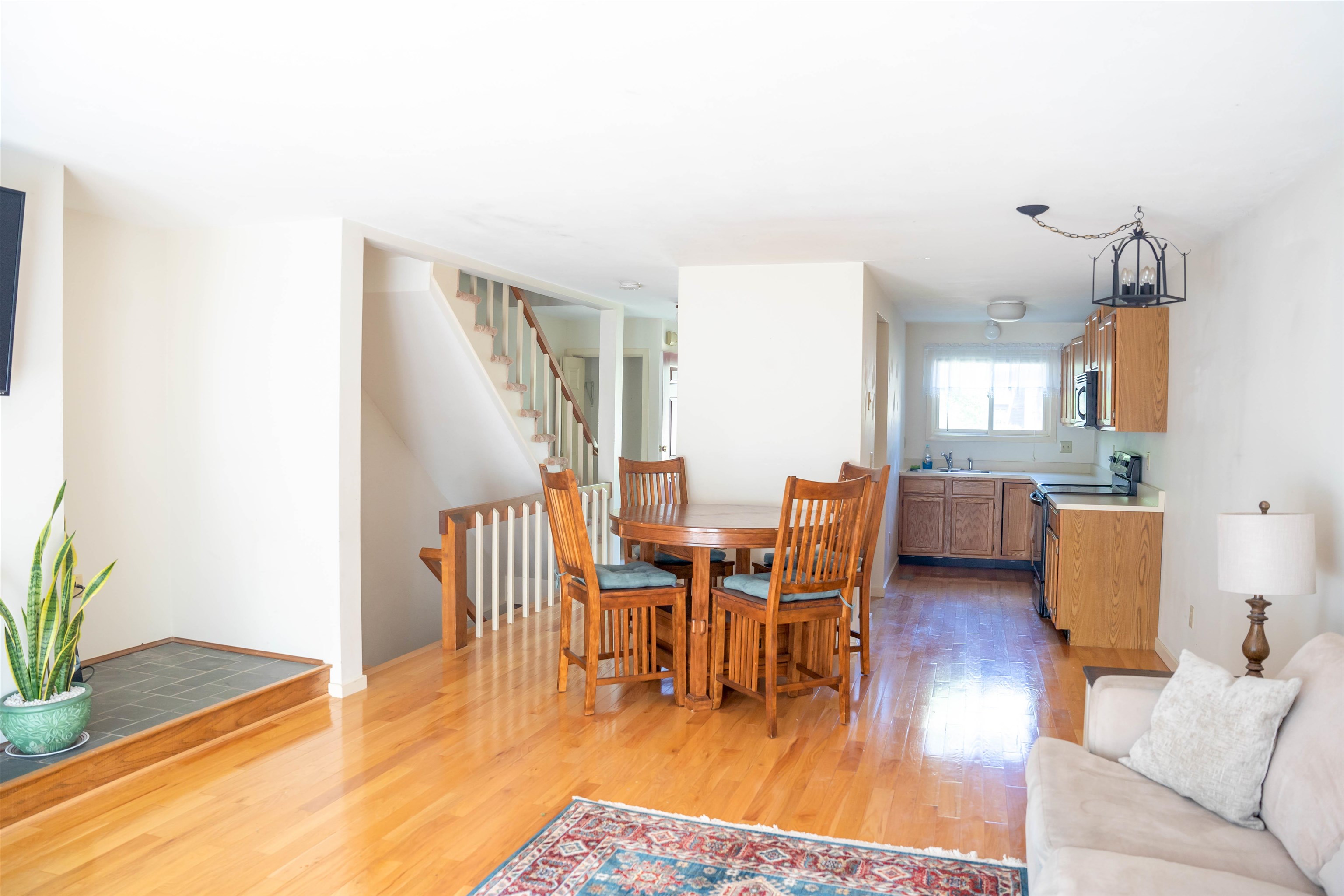34 Thornhill Road Stratham, NH 03885 - Photo 6 of 20