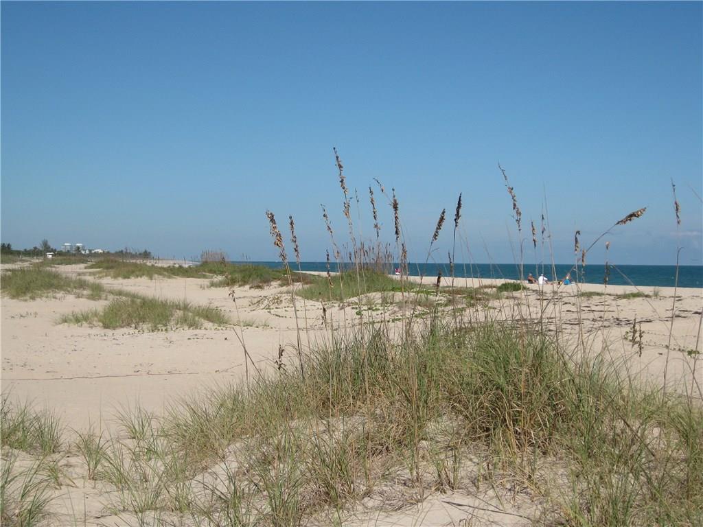 1440 Ocean Drive, Unit 1 Vero Beach, FL 32963 - Photo 2 of 27