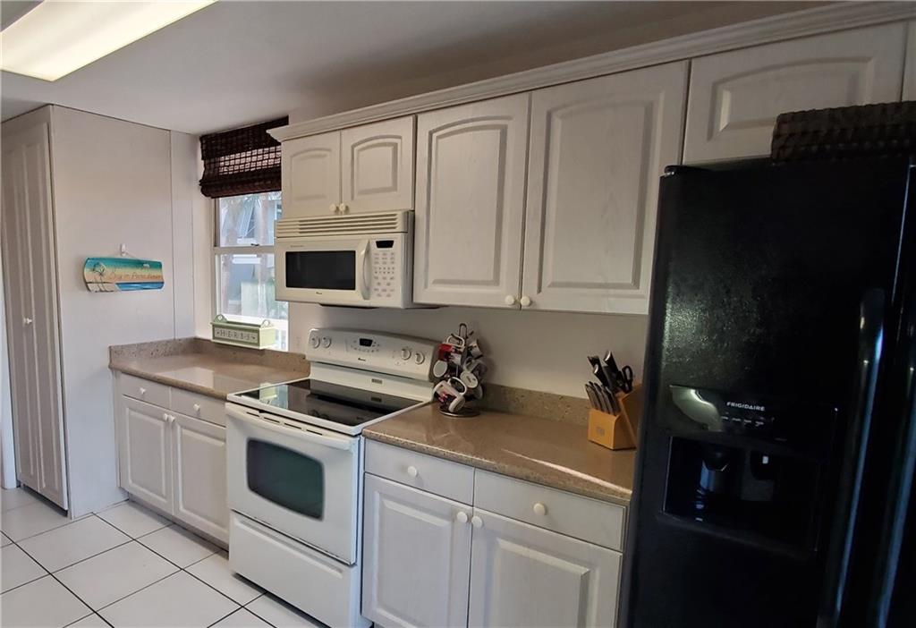 1440 Ocean Drive, Unit 1 Vero Beach, FL 32963 - Photo 12 of 27