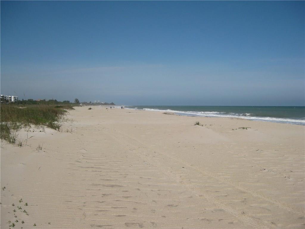 1440 Ocean Drive, Unit 1 Vero Beach, FL 32963 - Photo 3 of 27