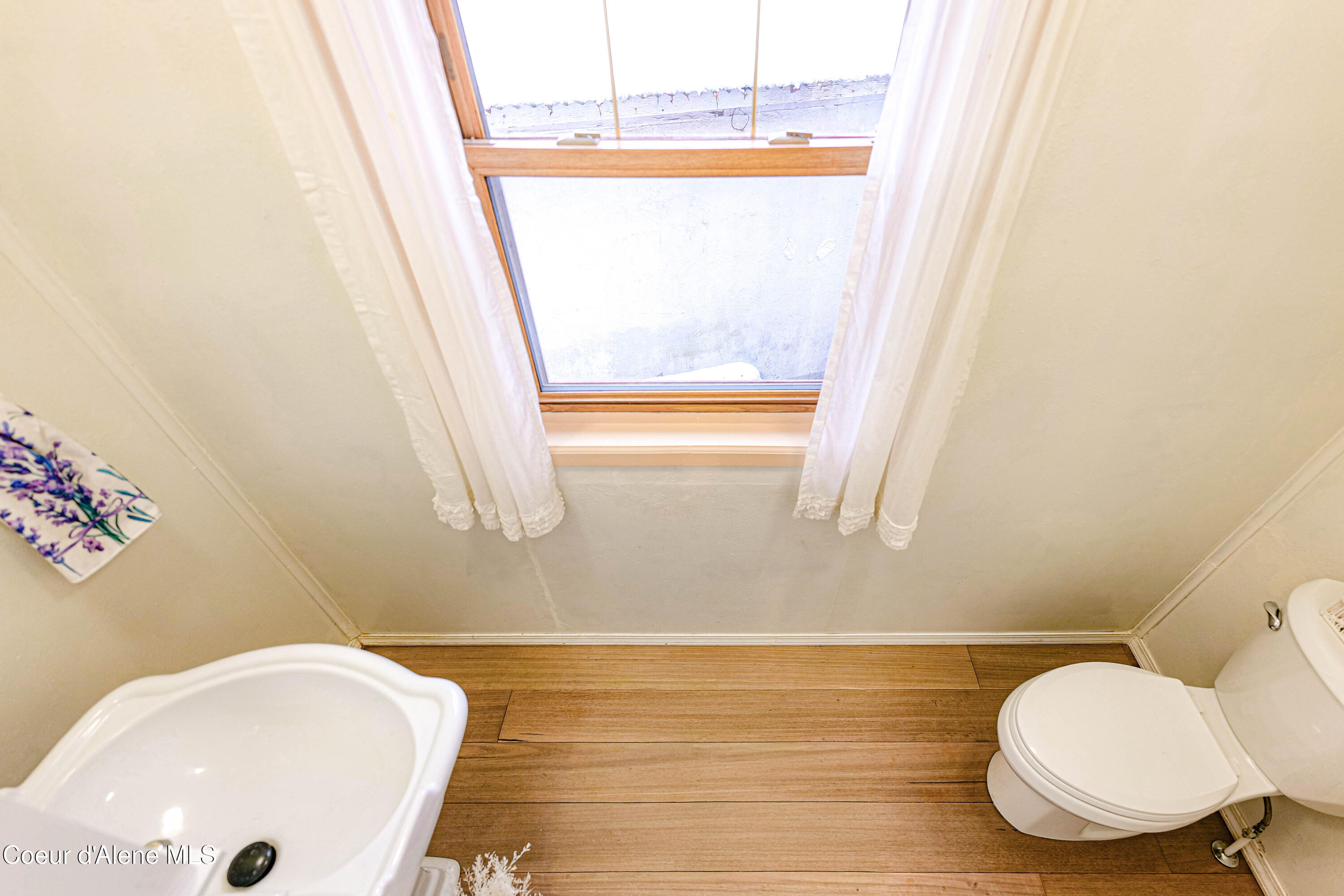 176 King Street Wallace, ID 83873 - Photo 15 of 23 Downstairs bedroom half bath