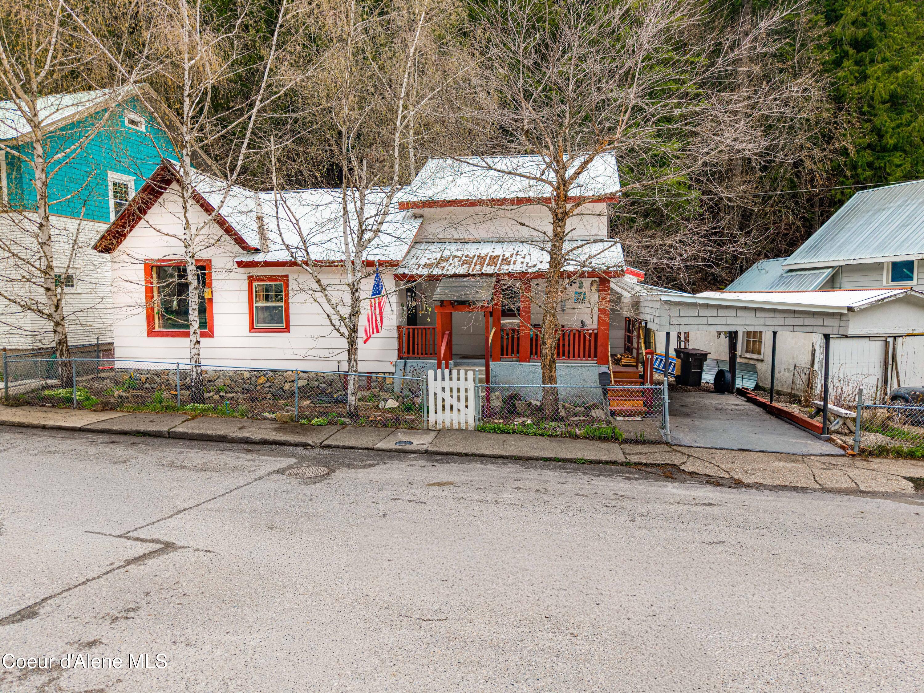 176 King Street Wallace, ID 83873 - Photo 25 of 26 176 King Spring-5