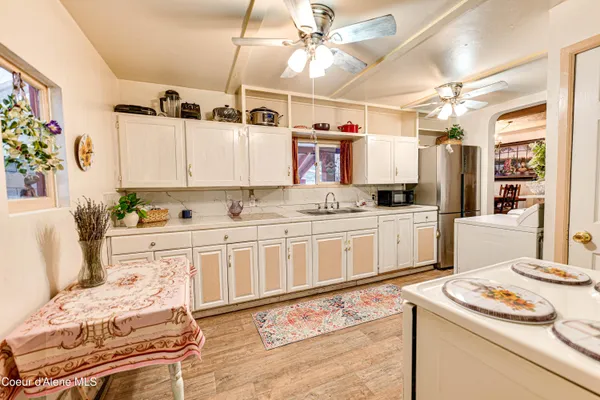 $224,900 | 176 King Street, Wallace, ID 83873