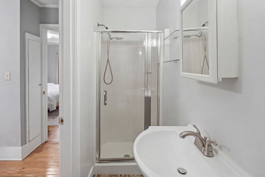 34 Cottage Street Watertown, MA 02472 - Photo 16 of 35