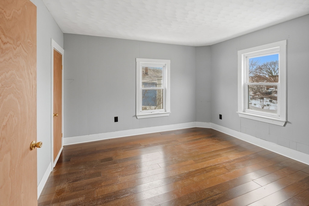 34 Cottage Street Watertown, MA 02472 - Photo 29 of 35